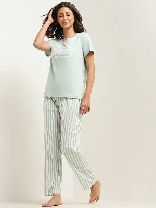 Women's junior - sized denim pants Distressed women jeans for a trendy and edgy look Wunderlove Green Printed Cotton Pyjamas Set In A Bag Women's junior - sized denim pants Distressed women jeans for a trendy and edgy look Wunderlove Green Printed Cotton Pyjamas Set In A Bag