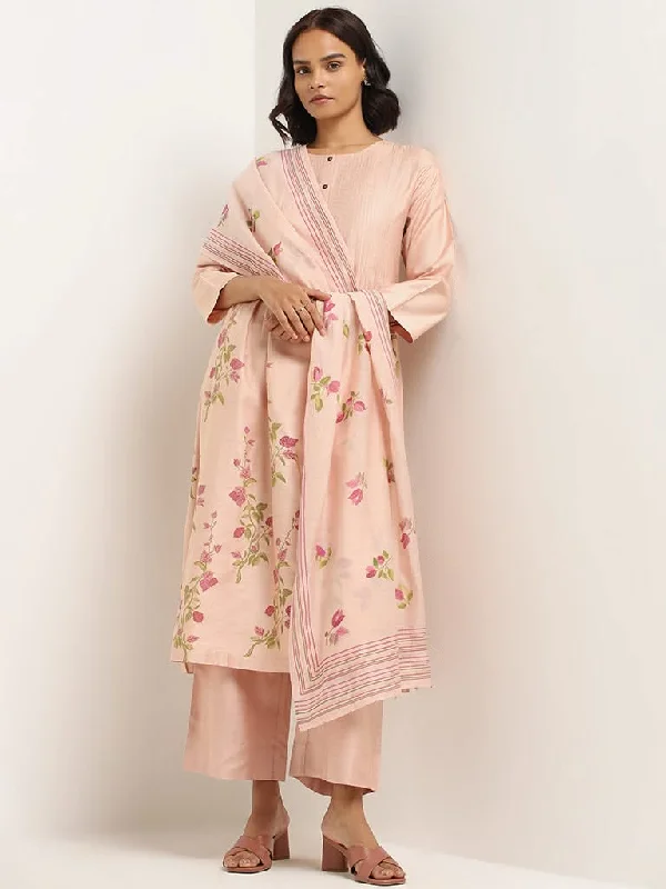 Women's tall - length straight pants Skinny women jeans with a form - fitting design Zuba Peach Printed Kurta